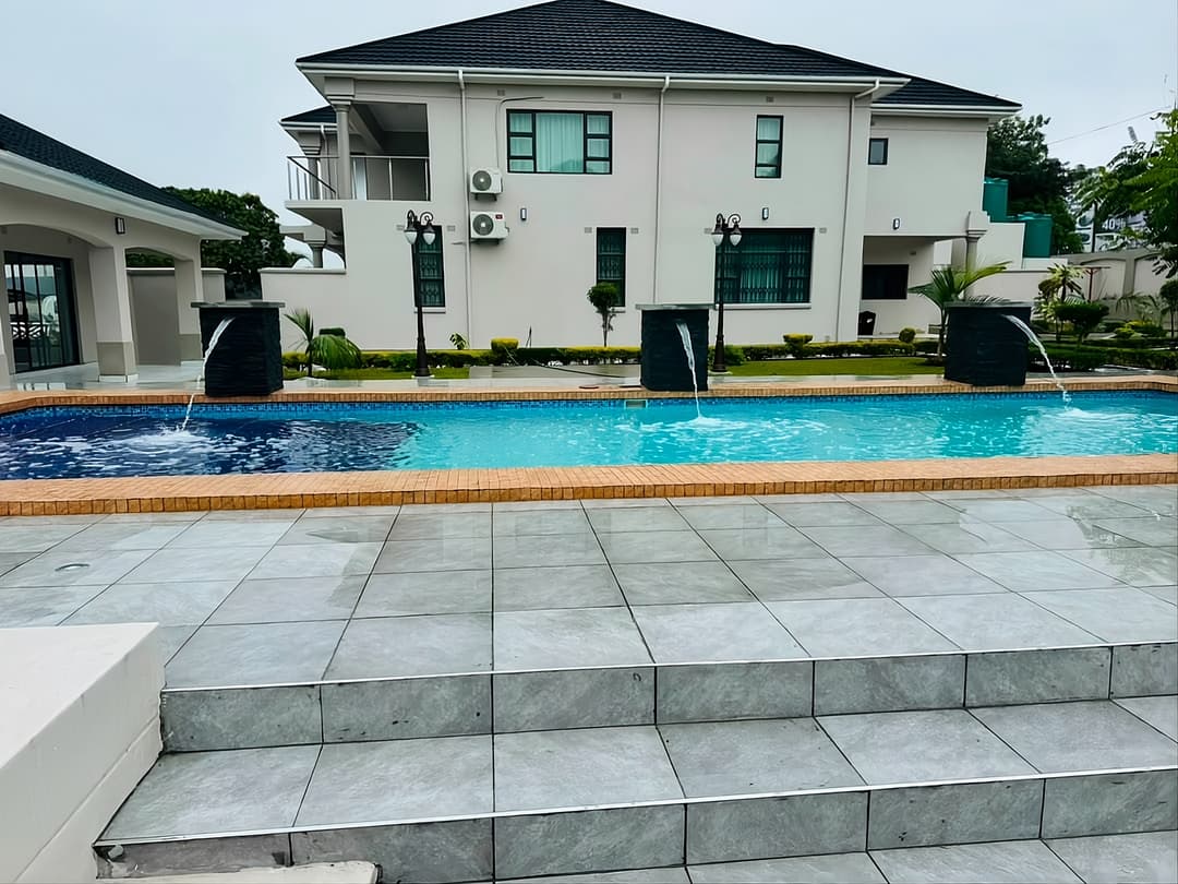 Luxury Apartments — Pool & Amenities